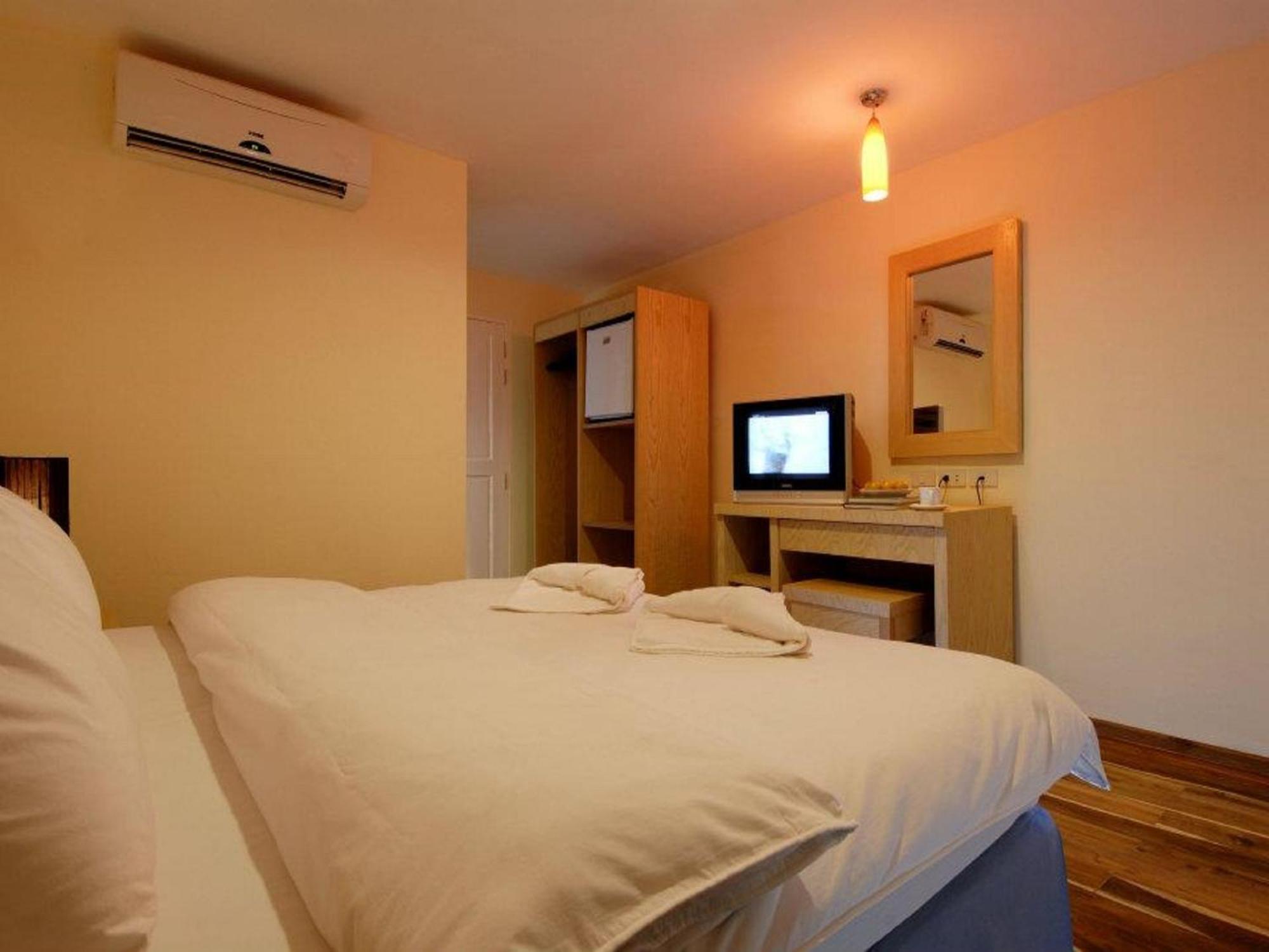 Jerung Hotel Khao Lak Buitenkant foto